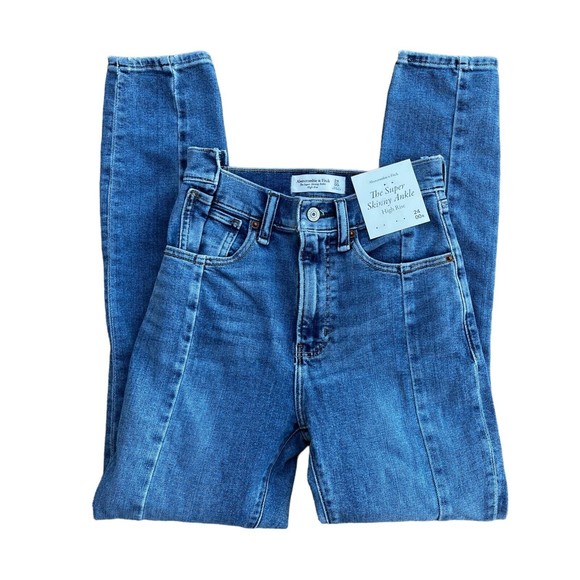 Abercrombie & Fitch Denim - Abercrombie and Fitch The Super Skinny Ankle High Rise Size 24/00Reg Med Wash NW